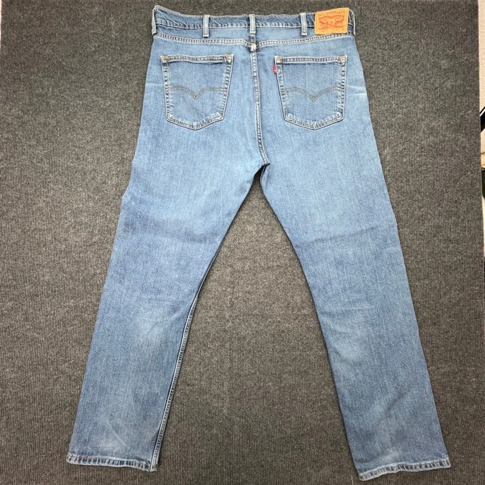 Levi's 505 Regular Fit Straight Leg Jeans Men's 40x31 Medium Wash Blue Denim